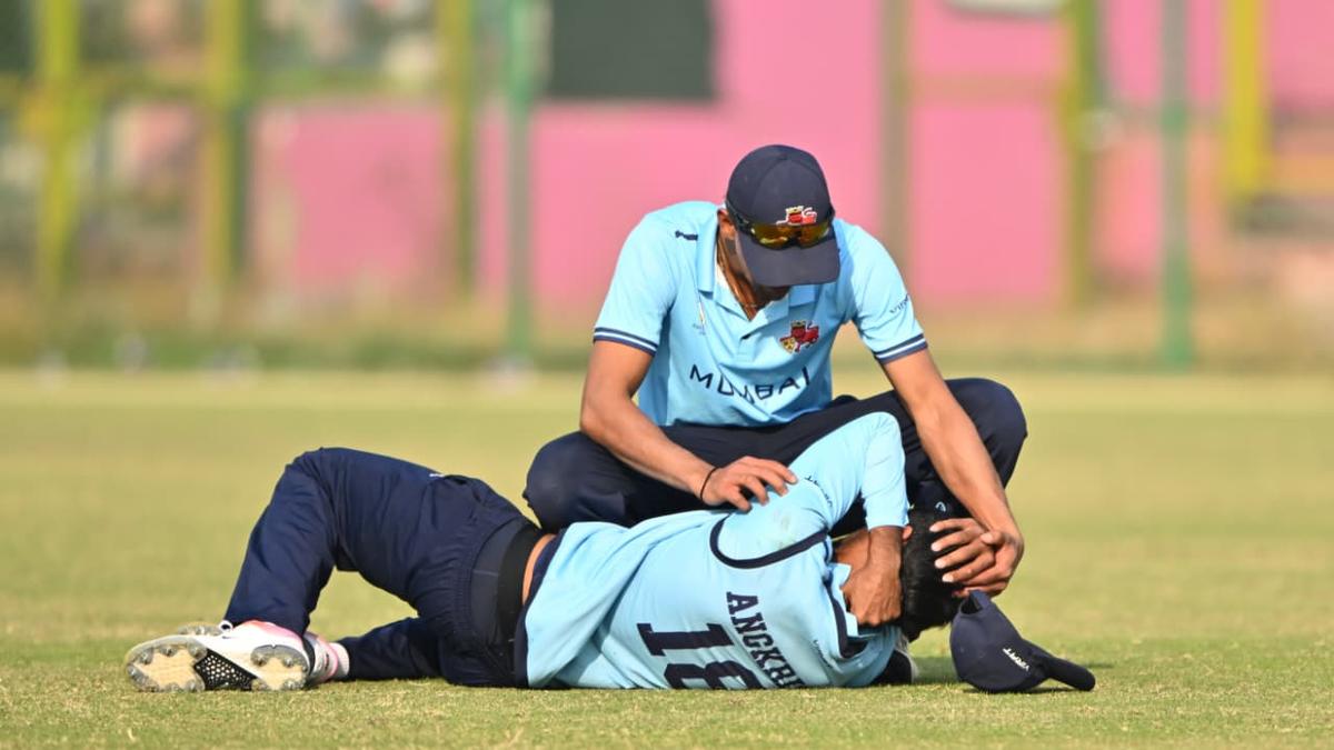 Angkrish Raghuvanshi stretchered off with injury during Vijay Hazare Trophy match
